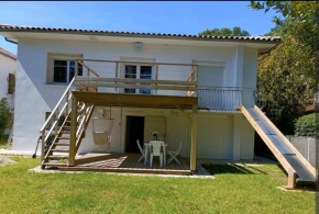 Logement avec terrasse et jardin, à 2 minutes du centre !